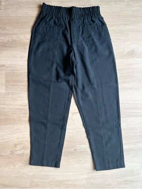 A New Day Black Barrel Leg Cargo Tapered Pants Women's Size Medium M EUC